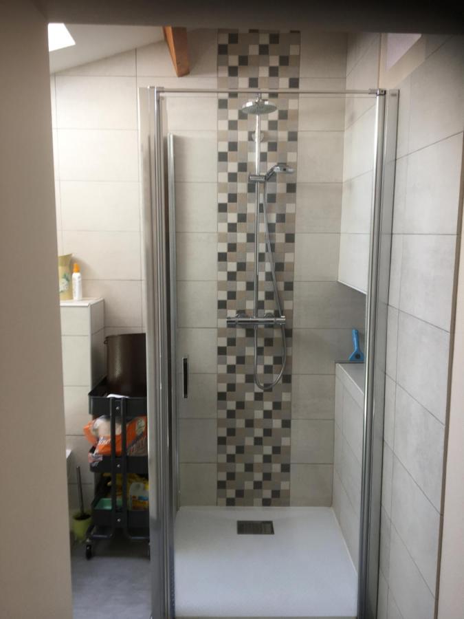 Chambre Familiale Chez L Habitant Loriol-sur-Drome Exteriör bild
